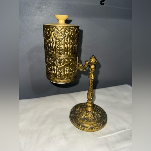 Other - Vintage gold metal stand Dixie cup holder vanity Hollywood regency filigree